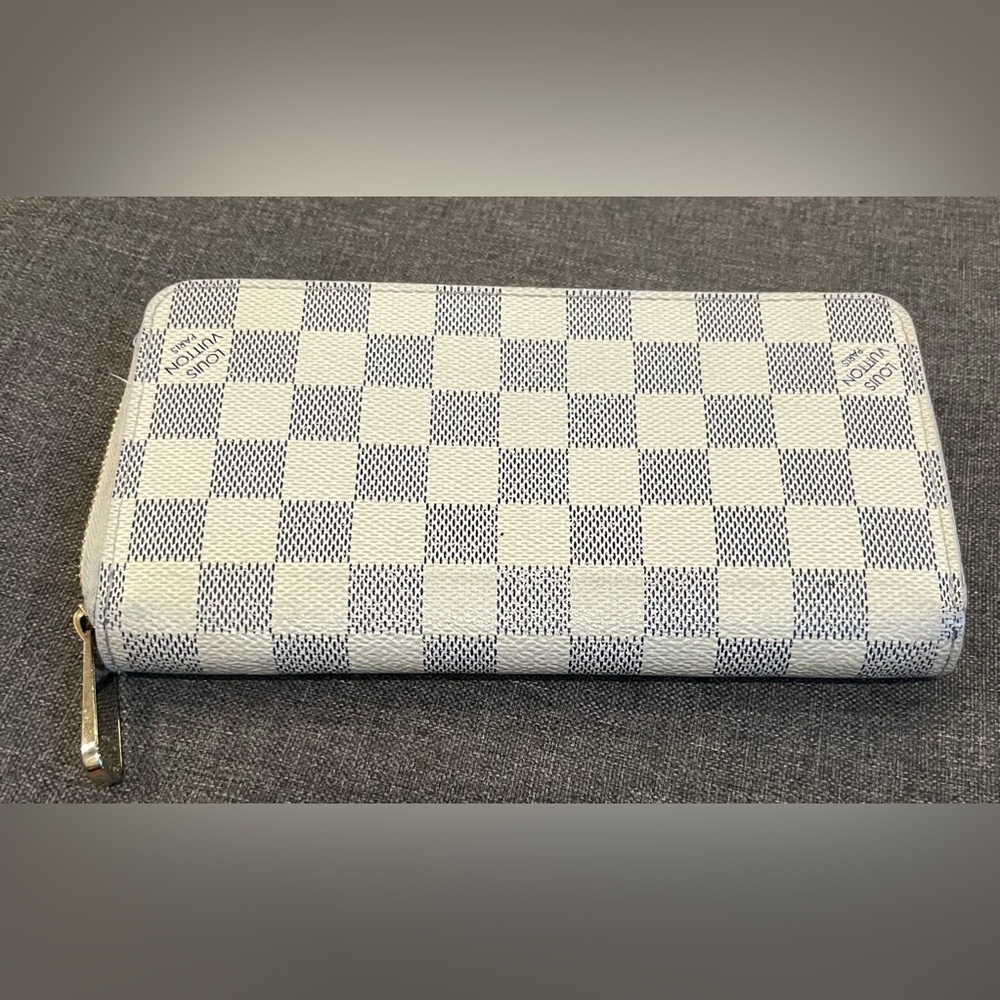 Louis Vuitton Damier Azur Canvas Zippy Organizer Wallet